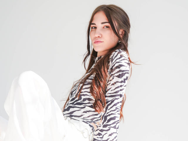 AppealingWay - Live porn &amp; sex cam - 22330385