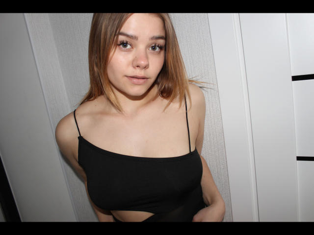 SexyLaura2004-hot - Camera khiêu dâm &amp; quyến rũ trực tiếp - 22330853