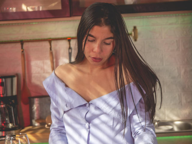 CarliinaSoussa - Live porn &amp; sex cam - 22331345