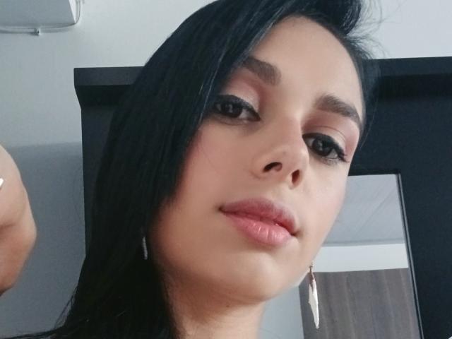 AnaisHilton - פורנו בשידור חי ומצלמת סקס - 22331737