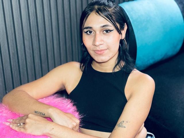 MahiaraFlow - Live porn &amp; sex cam - 22333525