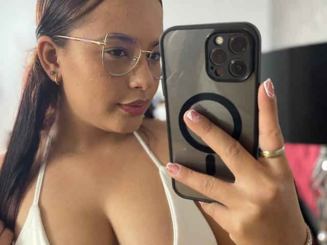 LaurenMartins - Live sexe cam - 22334105