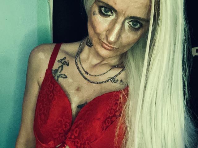 SexiCountryGaby - Live Sex Cam - 22334797