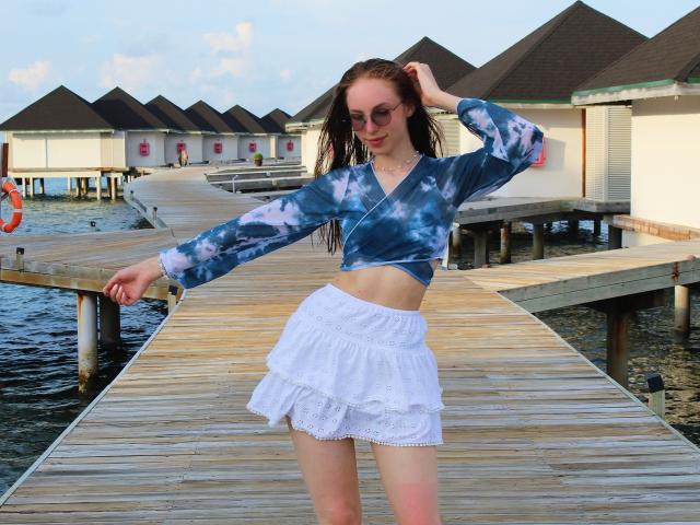 SafiraFuracao - Live Sex Cam - 22337665