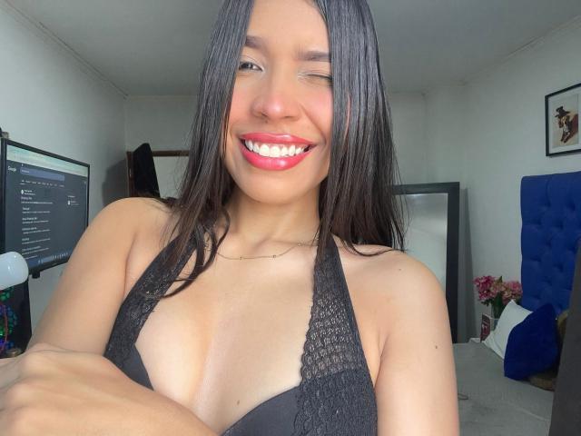 PriscillaRouss - Live porn &amp; sex cam - 22339061