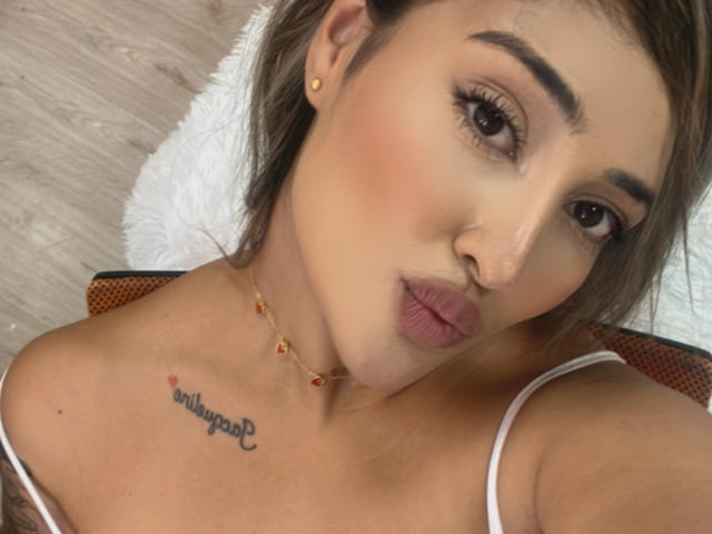 MaeCollins - Live porn &amp; sex cam - 22346293