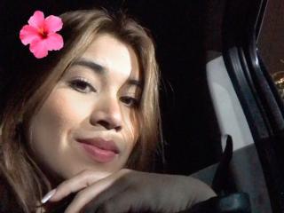 BellaBickers - Live porn &amp; sex cam - 22347041