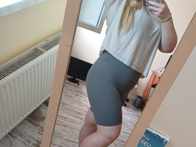 Leiliia - Live porn &amp; sex cam - 22348897