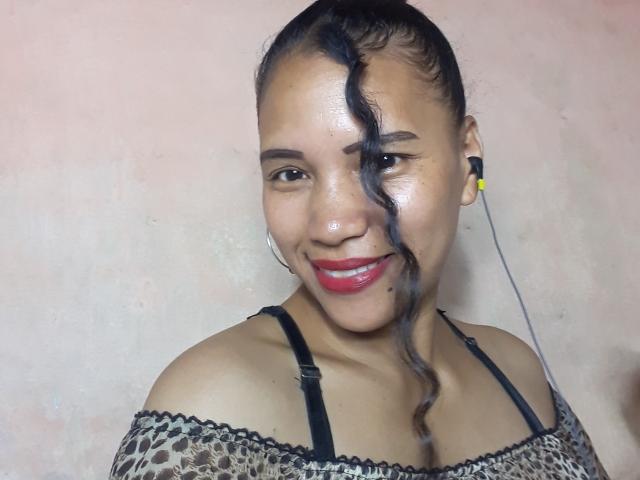 Urshulah - Live porn &amp; sex cam - 22350081