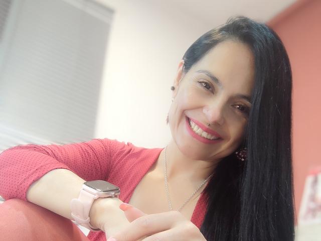 CharlotteCrofort - Live sex cam - 22352885