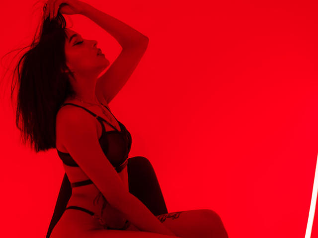 SalomeMille - Live porn &amp; sex cam - 22353481