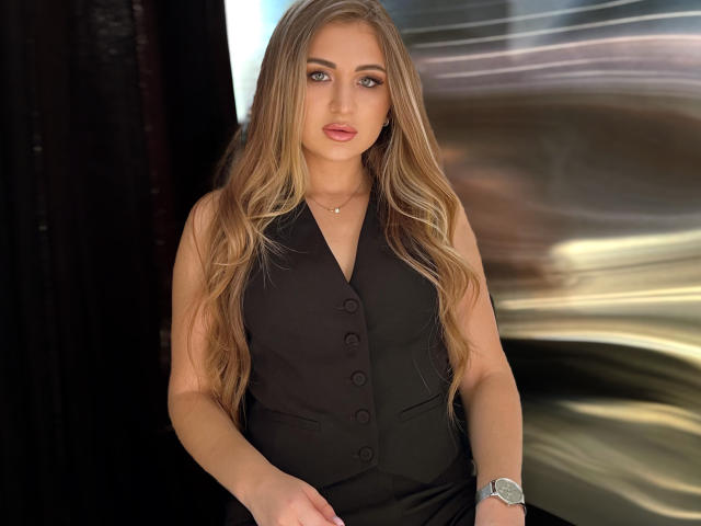 BeataAngel - Live porn &amp; sex cam - 22354397