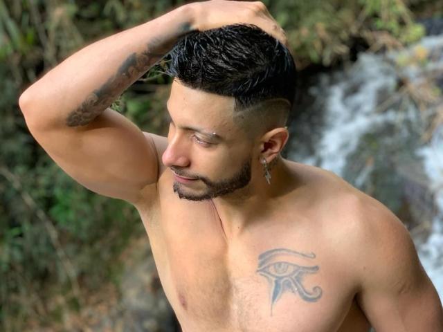MarkBilly69 - Live Sex Cam - 22354473
