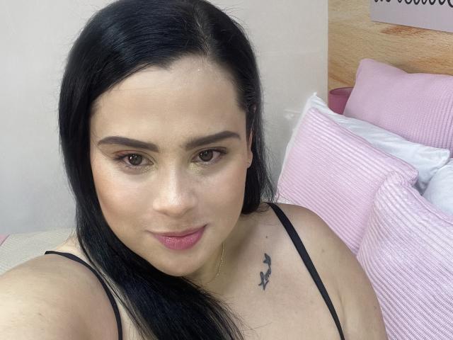 RebekaWhite - Live porn &amp; sex cam - 22358625