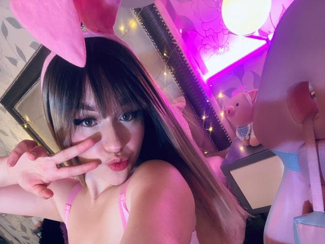 CristySanz - Live porn &amp; sex cam - 22360409