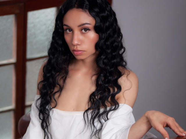 AnnieJonnes - Live porn &amp; sex cam - 22361625