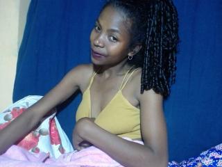 PrettyChocolat69 - Sexe cam en vivo - 22361985