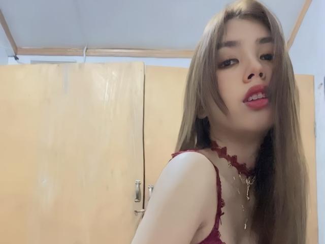 TsLlucy - Live sex cam - 22363409