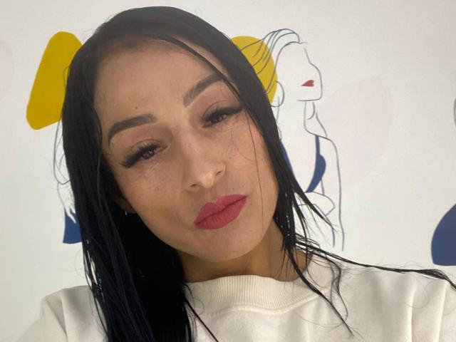 ChristineFontana - Live porn &amp; sex cam - 22365517