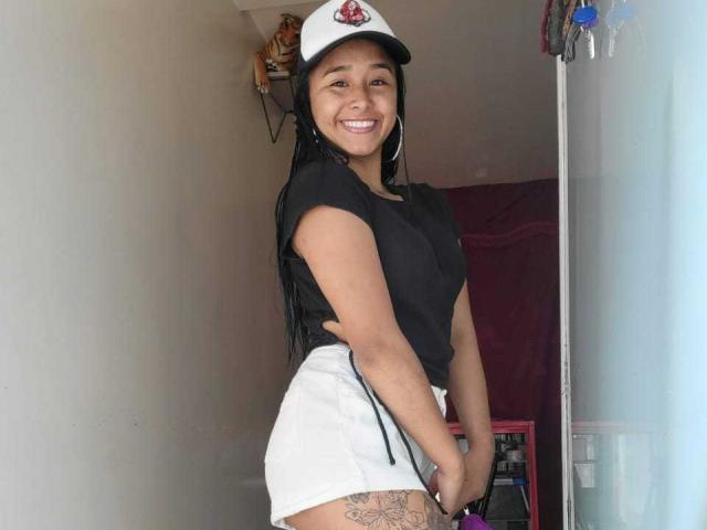 ElizabethMjs - Live Sex Cam - 22367281