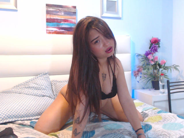 DulcineaRossie - Live porn &amp; sex cam - 22372753