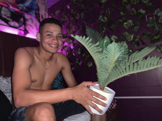 Jordanke - Live porn &amp; sex cam - 22373229