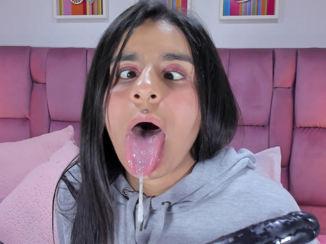 AmberHoks - Live porn &amp; sex cam - 22374173