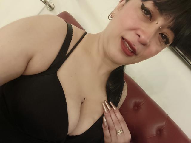 CharonnJhonison - Live porn &amp; sex cam - 22376685