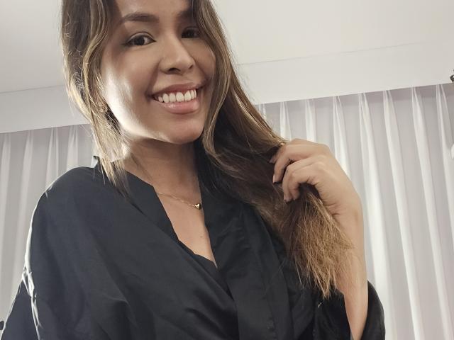 MeganWisse - Live porn &amp; sex cam - 22376877