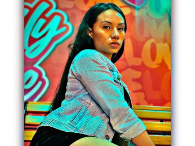 AnnieJonnes - сексуальная веб-камера в реальном времени - 22377161