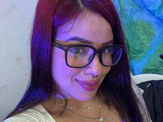 AaronEmma - Live sex cam - 22379457