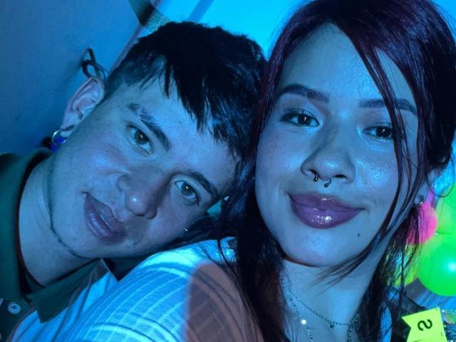 AaronEmma - Live porn &amp; sex cam - 22379461