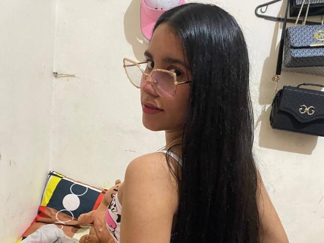 TiffannyRose - Live porn &amp; sex cam - 22382821