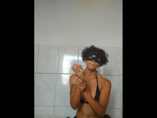 JoanRoux - сексуальная веб-камера в реальном времени - 22385213