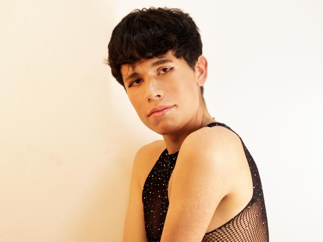 AlfredoR - Sexe cam en vivo - 22385765