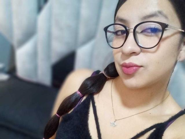 LiluCandy - Live porn &amp; sex cam - 22388193