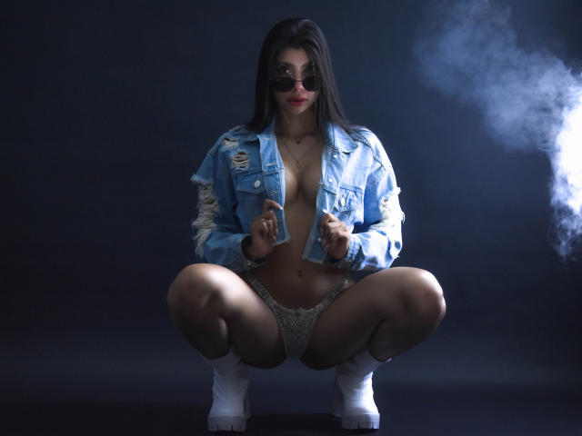 NatyJanssen - Live sex cam - 22389769