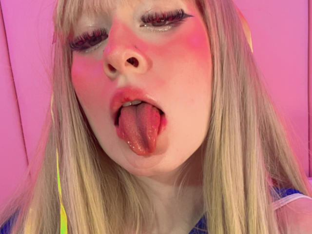 SadieAntolini - Porno na żywo i seks kamera - 22392009