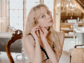 LisaMetalHoney - Live porn &amp; sex cam - 22395869