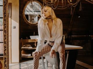 LisaMetalHoney - Live porn &amp; sex cam - 22395877