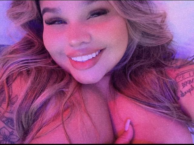 JulianaSousa - ライブポルノ&amp;セックスカム - 22396985