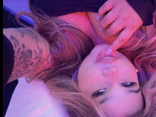 JulianaSousa - ライブポルノ&amp;セックスカム - 22397009