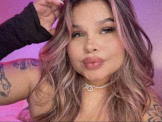 JulianaSousa - Live porn &amp; sex cam - 22397025
