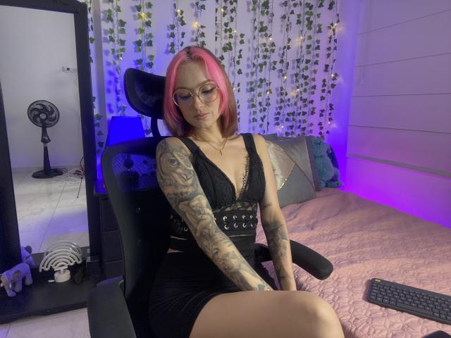 SarahRousen - Sexe cam en vivo - 22398133