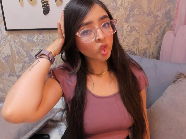 EvaMcAllister - Live porn &amp; sex cam - 22404945