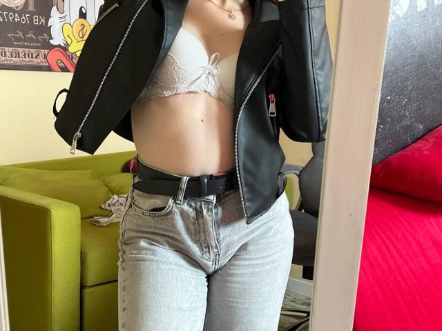 Valissia - Live porn &amp; sex cam - 22414641