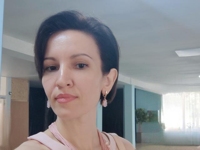 GabbiLoyren - Camera khiêu dâm &amp; quyến rũ trực tiếp - 22415197