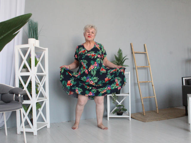 KayleSmoll - сексуальная веб-камера в реальном времени - 22415377