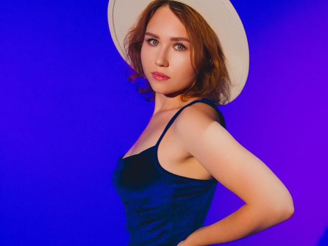 TeresaBirt - Live sex cam - 22417725