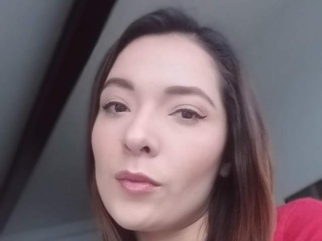 TaniaSanders - Élő pornó és szexkamera - 22419889